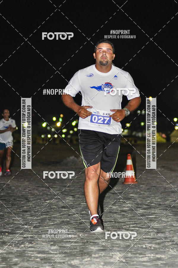 Buy your photos of the eventSummer Night Run - Praia do Forte on Fotop