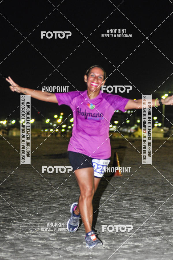 Buy your photos of the eventSummer Night Run - Praia do Forte on Fotop