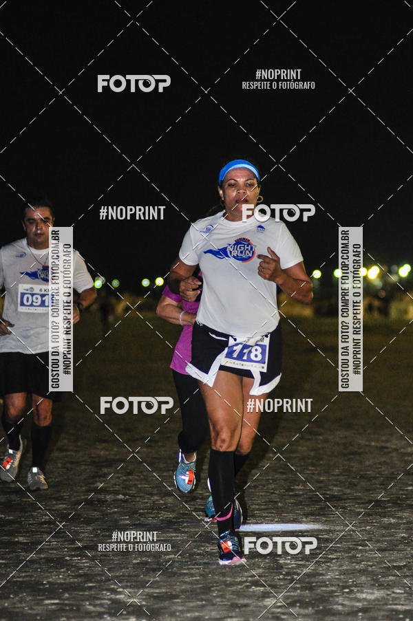 Buy your photos of the eventSummer Night Run - Praia do Forte on Fotop