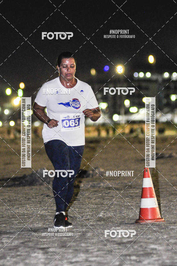 Buy your photos of the eventSummer Night Run - Praia do Forte on Fotop