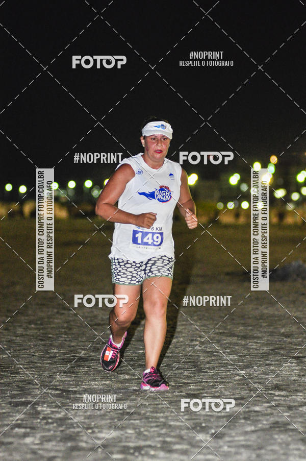 Buy your photos of the eventSummer Night Run - Praia do Forte on Fotop