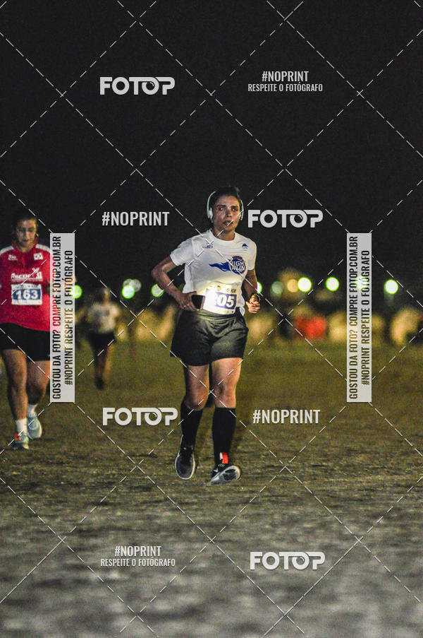 Buy your photos of the eventSummer Night Run - Praia do Forte on Fotop
