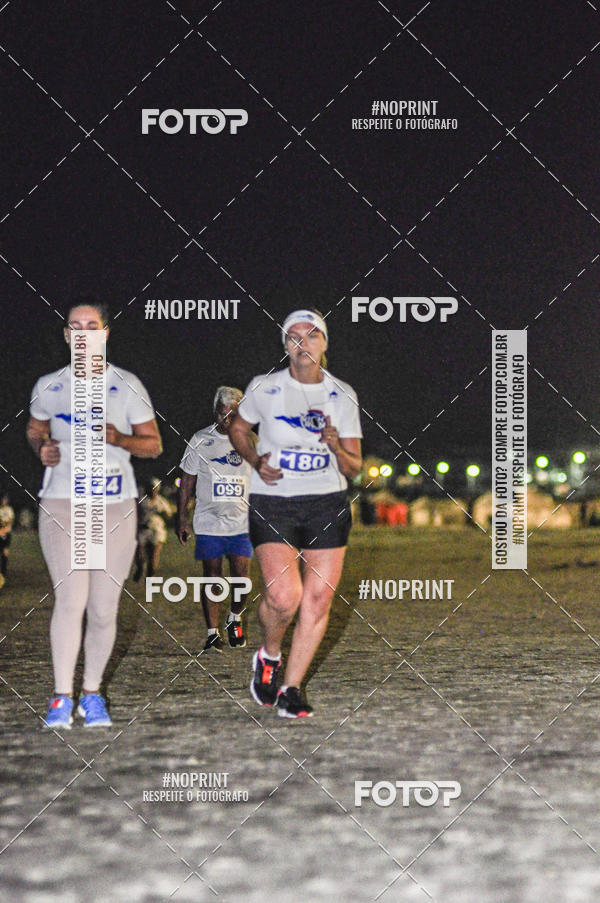 Buy your photos of the eventSummer Night Run - Praia do Forte on Fotop