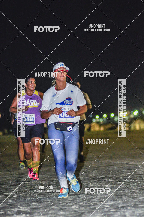 Buy your photos of the eventSummer Night Run - Praia do Forte on Fotop