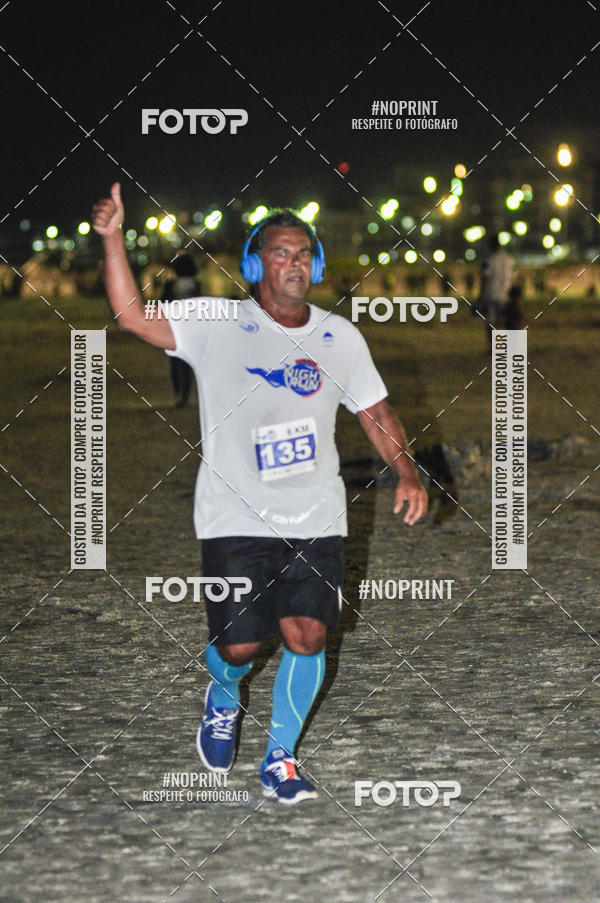 Buy your photos of the eventSummer Night Run - Praia do Forte on Fotop