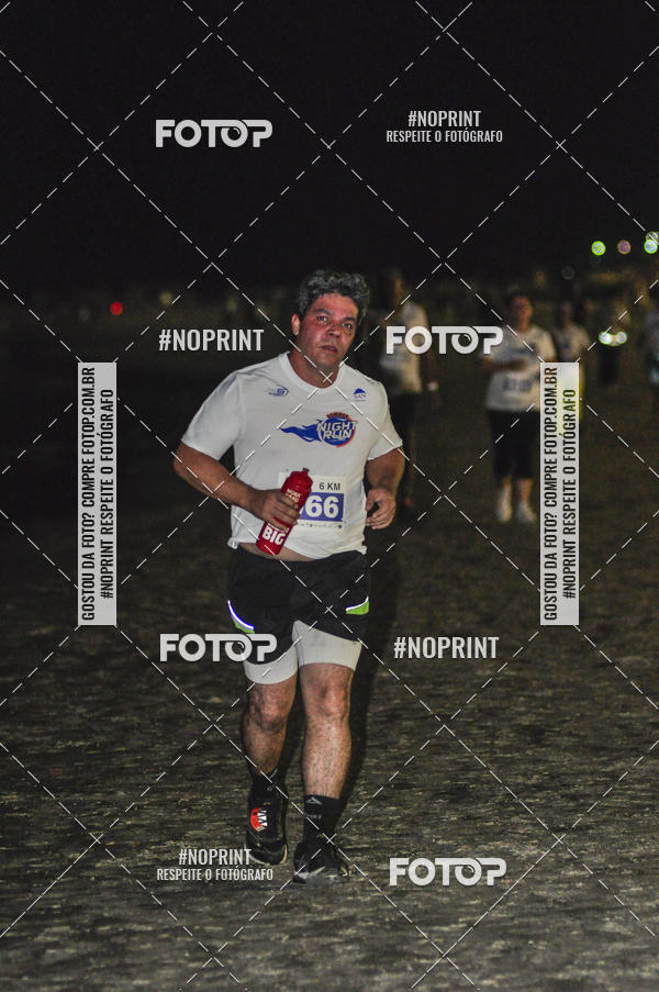 Buy your photos of the eventSummer Night Run - Praia do Forte on Fotop