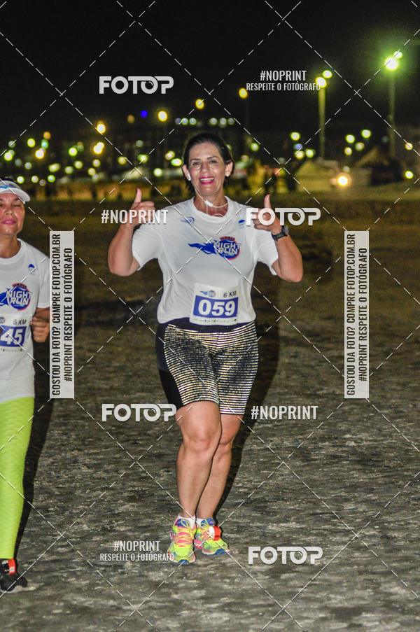 Buy your photos of the eventSummer Night Run - Praia do Forte on Fotop