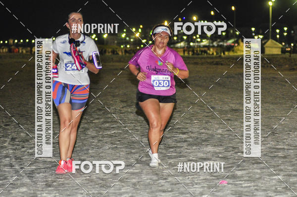 Buy your photos of the eventSummer Night Run - Praia do Forte on Fotop
