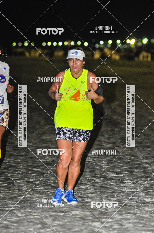 Buy your photos of the eventSummer Night Run - Praia do Forte on Fotop