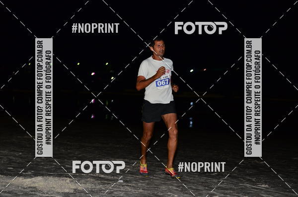 Buy your photos of the eventSummer Night Run - Praia do Forte on Fotop