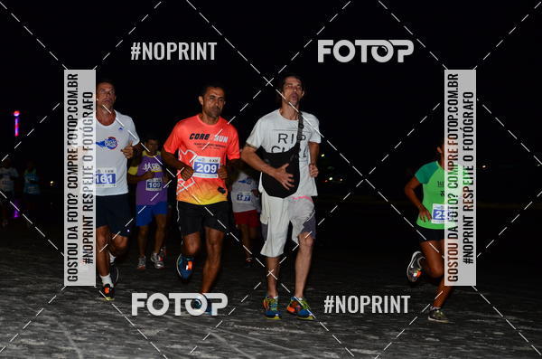Buy your photos of the eventSummer Night Run - Praia do Forte on Fotop