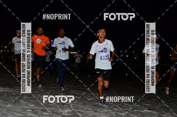 Buy your photos of the eventSummer Night Run - Praia do Forte on Fotop