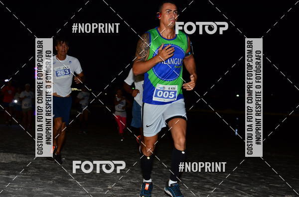 Buy your photos of the eventSummer Night Run - Praia do Forte on Fotop