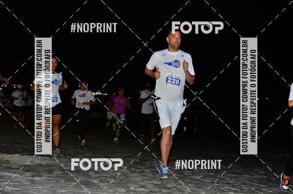 Buy your photos of the eventSummer Night Run - Praia do Forte on Fotop