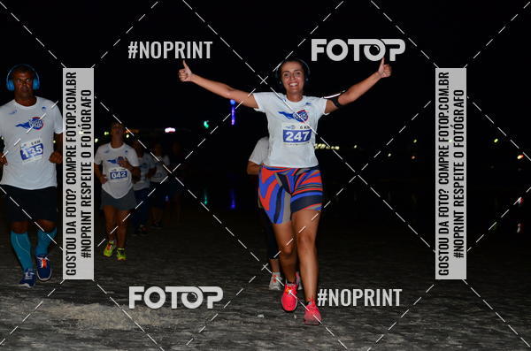 Buy your photos of the eventSummer Night Run - Praia do Forte on Fotop