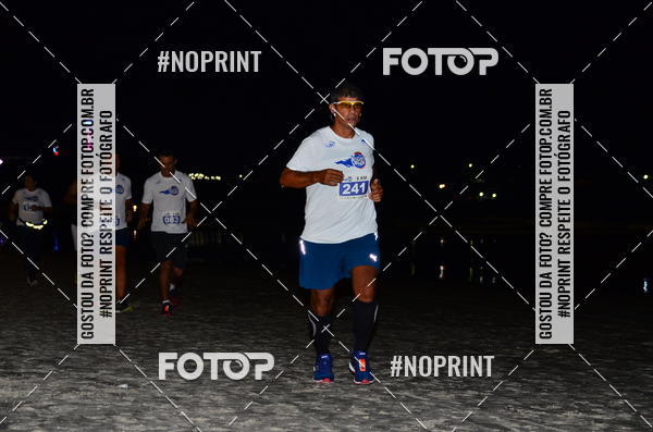 Buy your photos of the eventSummer Night Run - Praia do Forte on Fotop