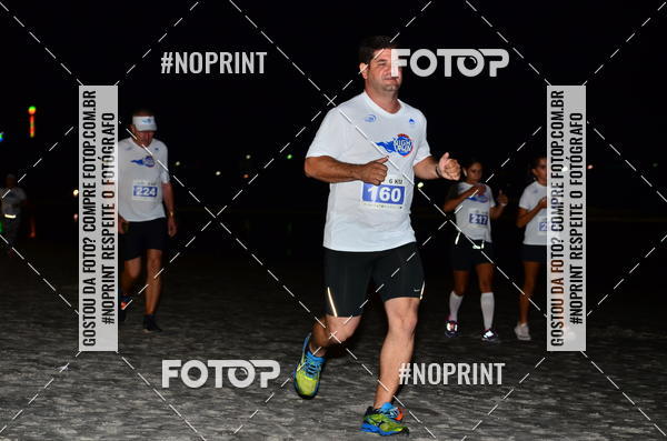 Buy your photos of the eventSummer Night Run - Praia do Forte on Fotop