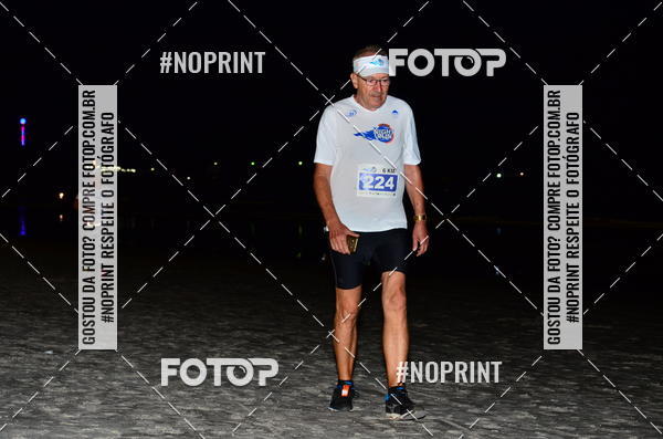 Buy your photos of the eventSummer Night Run - Praia do Forte on Fotop