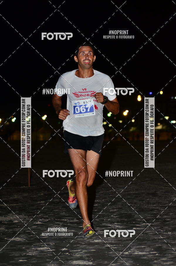 Buy your photos of the eventSummer Night Run - Praia do Forte on Fotop