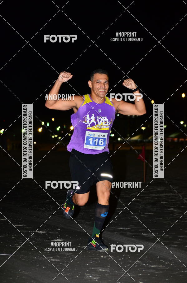 Buy your photos of the eventSummer Night Run - Praia do Forte on Fotop