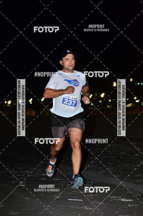 Buy your photos of the eventSummer Night Run - Praia do Forte on Fotop