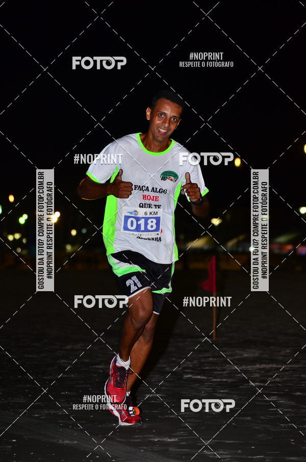 Buy your photos of the eventSummer Night Run - Praia do Forte on Fotop