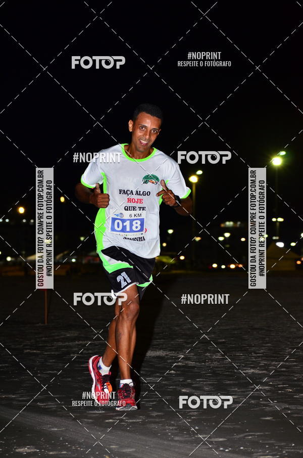Buy your photos of the eventSummer Night Run - Praia do Forte on Fotop