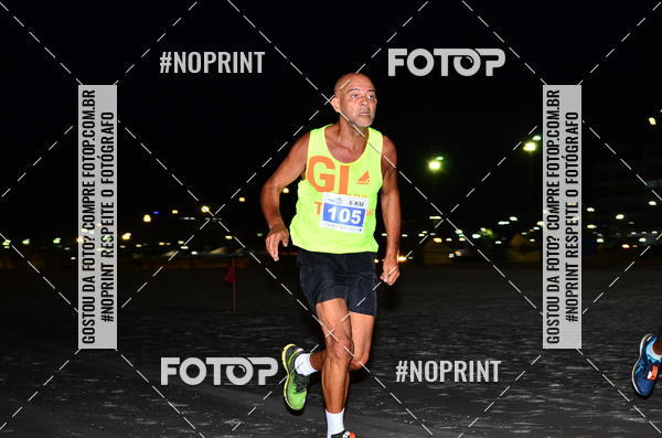 Buy your photos of the eventSummer Night Run - Praia do Forte on Fotop