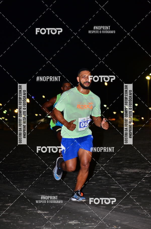 Buy your photos of the eventSummer Night Run - Praia do Forte on Fotop