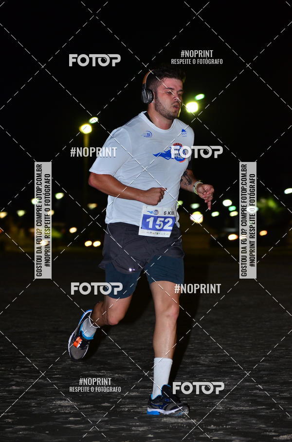 Buy your photos of the eventSummer Night Run - Praia do Forte on Fotop