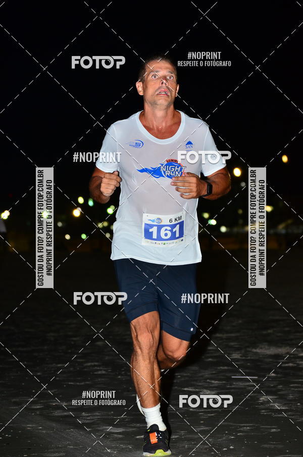 Buy your photos of the eventSummer Night Run - Praia do Forte on Fotop