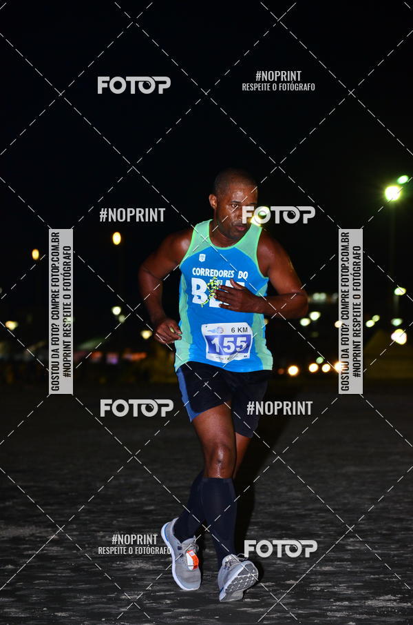 Buy your photos of the eventSummer Night Run - Praia do Forte on Fotop