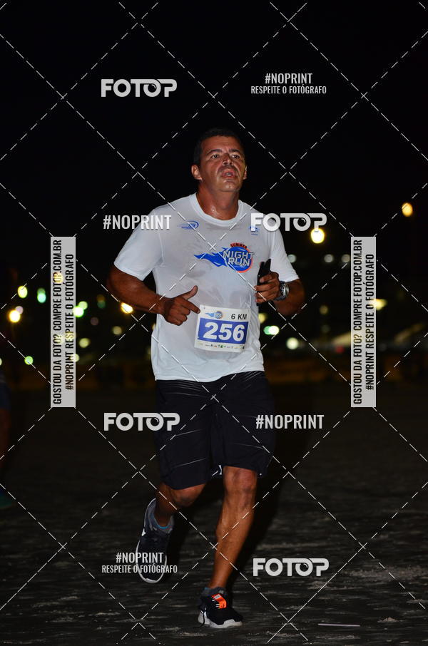 Buy your photos of the eventSummer Night Run - Praia do Forte on Fotop