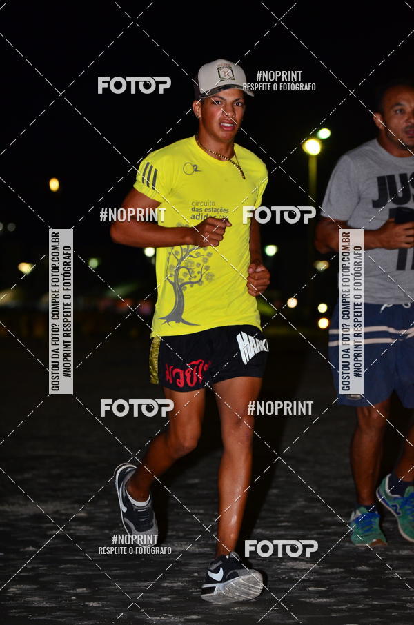 Buy your photos of the eventSummer Night Run - Praia do Forte on Fotop