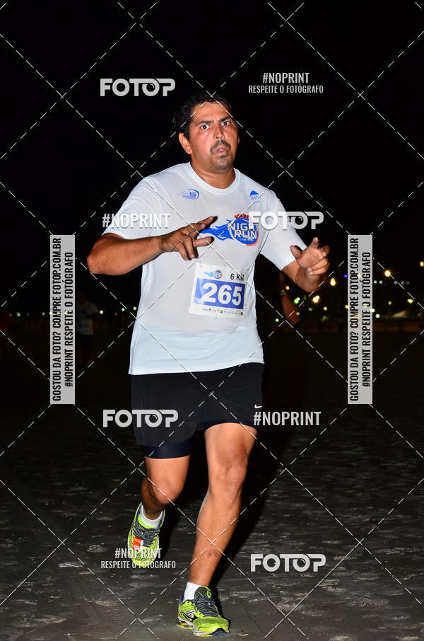 Buy your photos of the eventSummer Night Run - Praia do Forte on Fotop