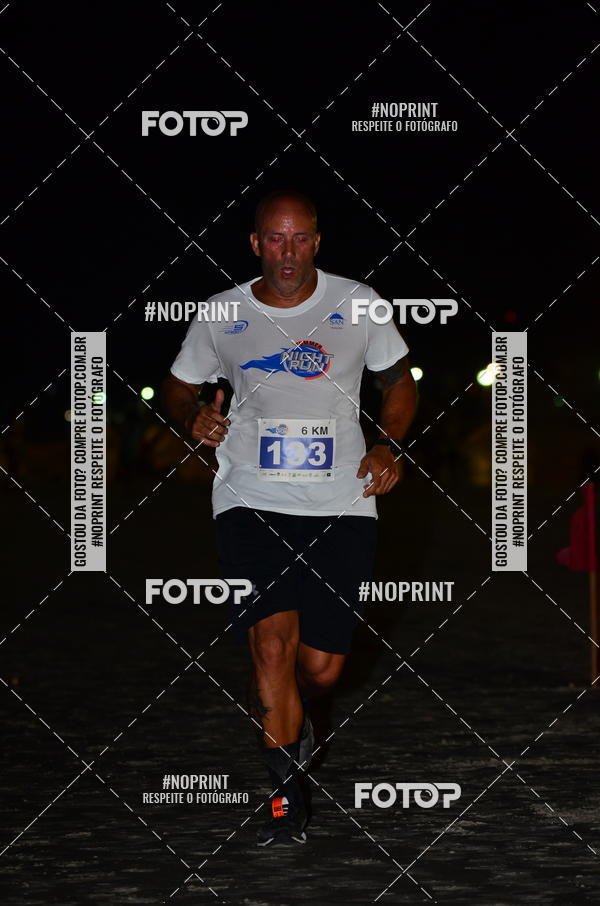 Buy your photos of the eventSummer Night Run - Praia do Forte on Fotop