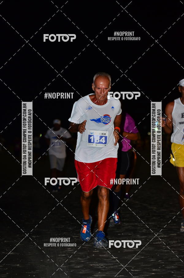 Buy your photos of the eventSummer Night Run - Praia do Forte on Fotop