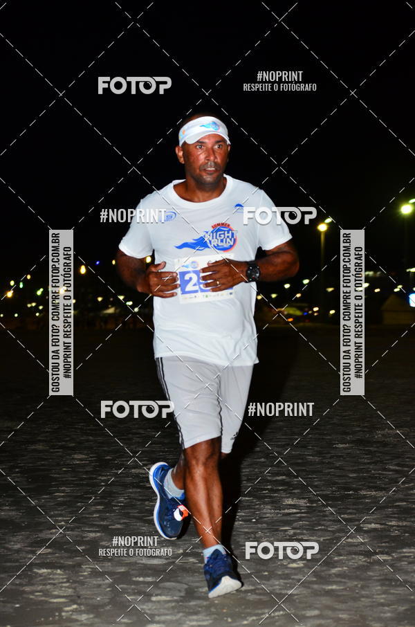 Buy your photos of the eventSummer Night Run - Praia do Forte on Fotop