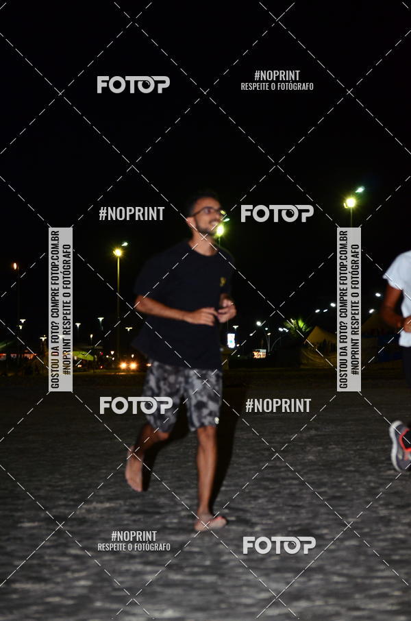 Buy your photos of the eventSummer Night Run - Praia do Forte on Fotop