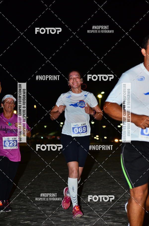 Buy your photos of the eventSummer Night Run - Praia do Forte on Fotop