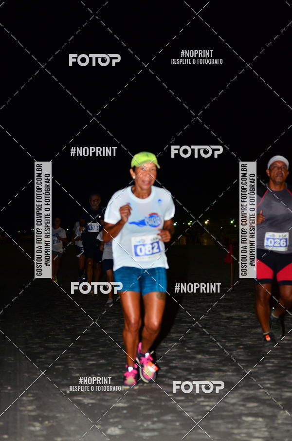 Buy your photos of the eventSummer Night Run - Praia do Forte on Fotop