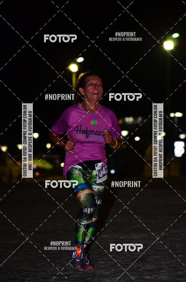 Buy your photos of the eventSummer Night Run - Praia do Forte on Fotop