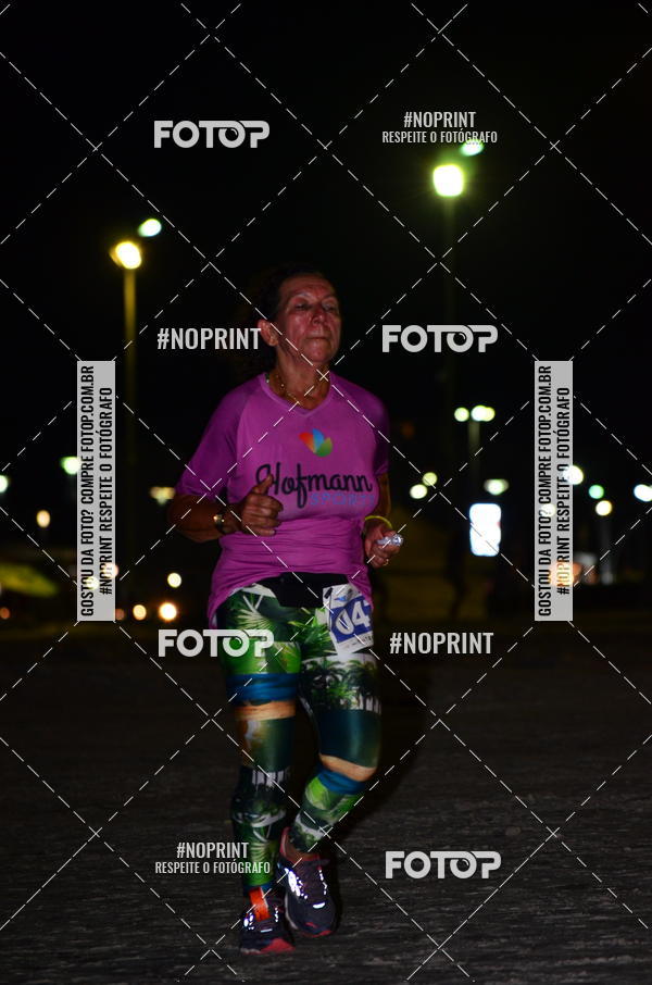 Buy your photos of the eventSummer Night Run - Praia do Forte on Fotop