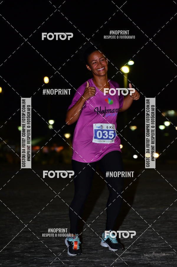 Buy your photos of the eventSummer Night Run - Praia do Forte on Fotop