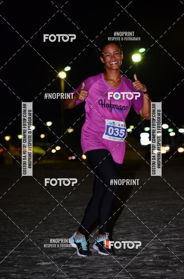 Buy your photos of the eventSummer Night Run - Praia do Forte on Fotop