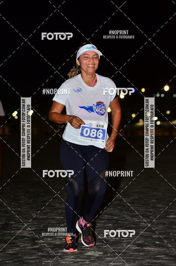 Buy your photos of the eventSummer Night Run - Praia do Forte on Fotop