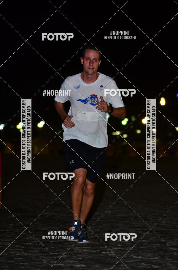 Buy your photos of the eventSummer Night Run - Praia do Forte on Fotop