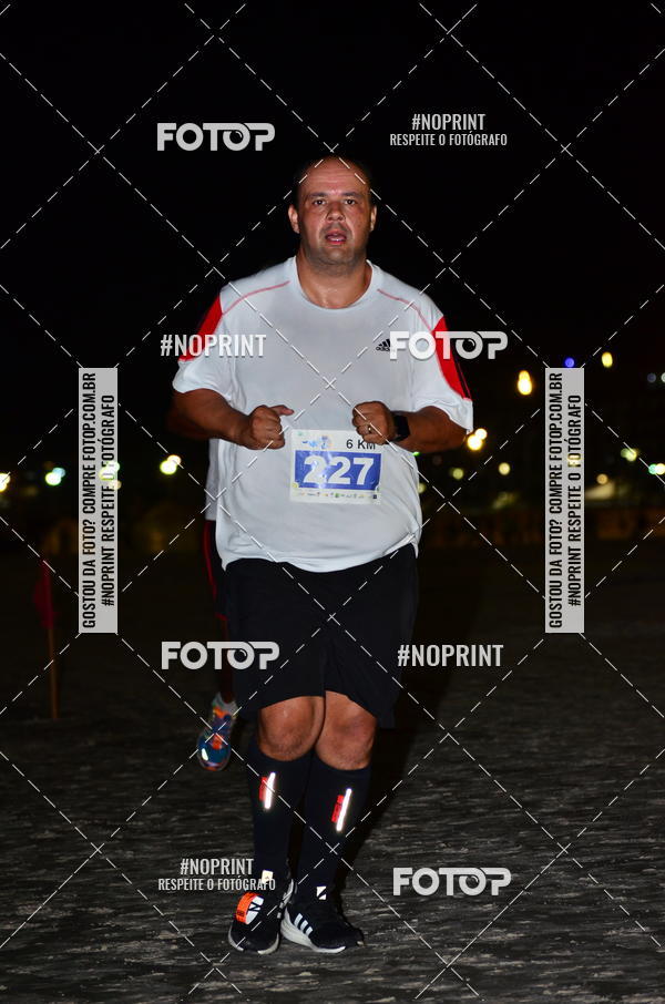 Buy your photos of the eventSummer Night Run - Praia do Forte on Fotop