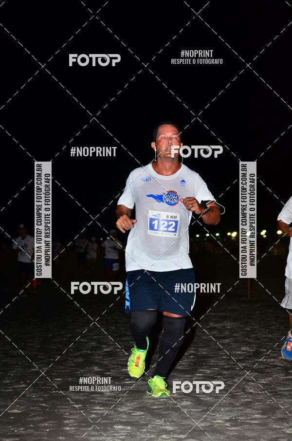 Buy your photos of the eventSummer Night Run - Praia do Forte on Fotop
