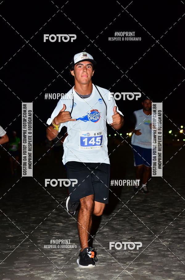 Buy your photos of the eventSummer Night Run - Praia do Forte on Fotop